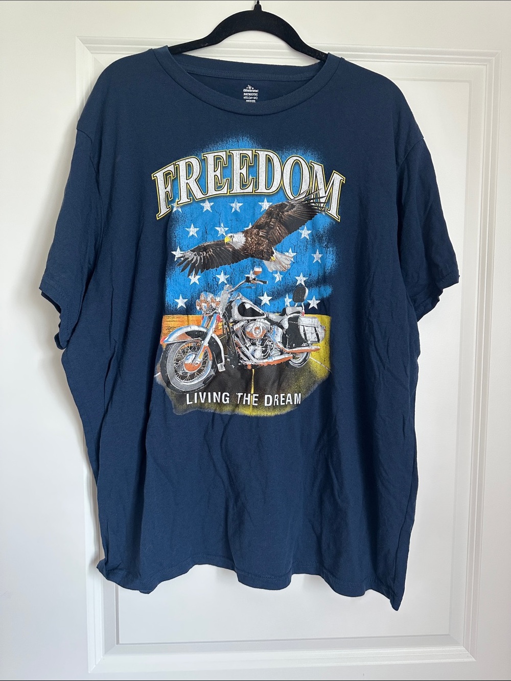 Source Unknown Navy 'Freedom' Eagle & Motorcycle Graphic Tee